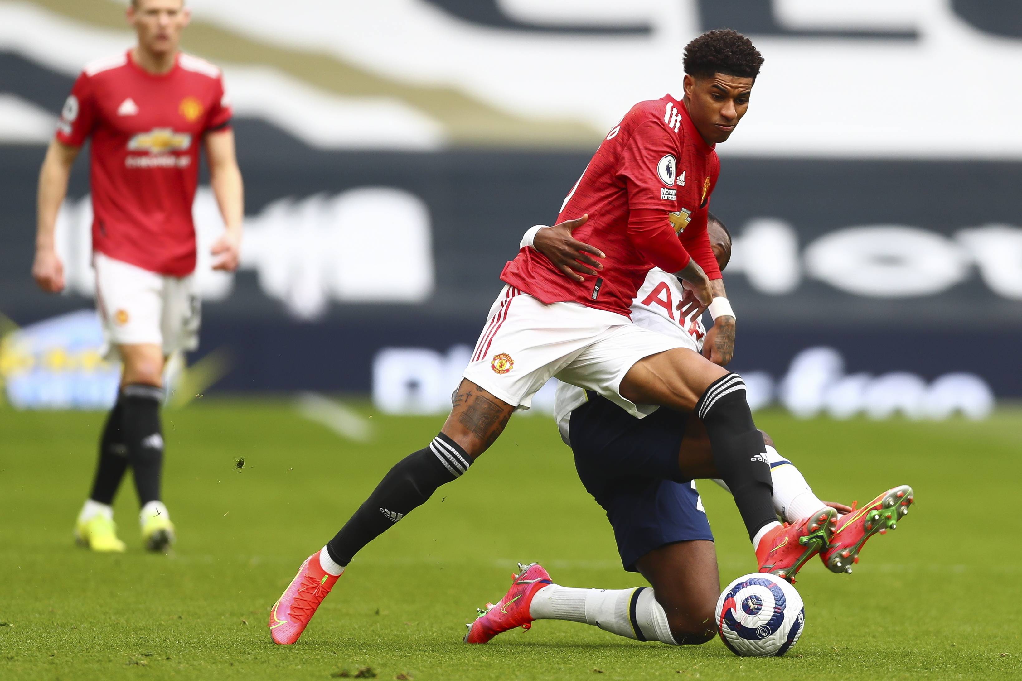 到来的同时 到来的同时